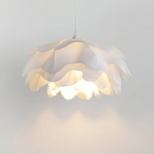 Aeloria Flower Shaped Snow Petal Pendant Light