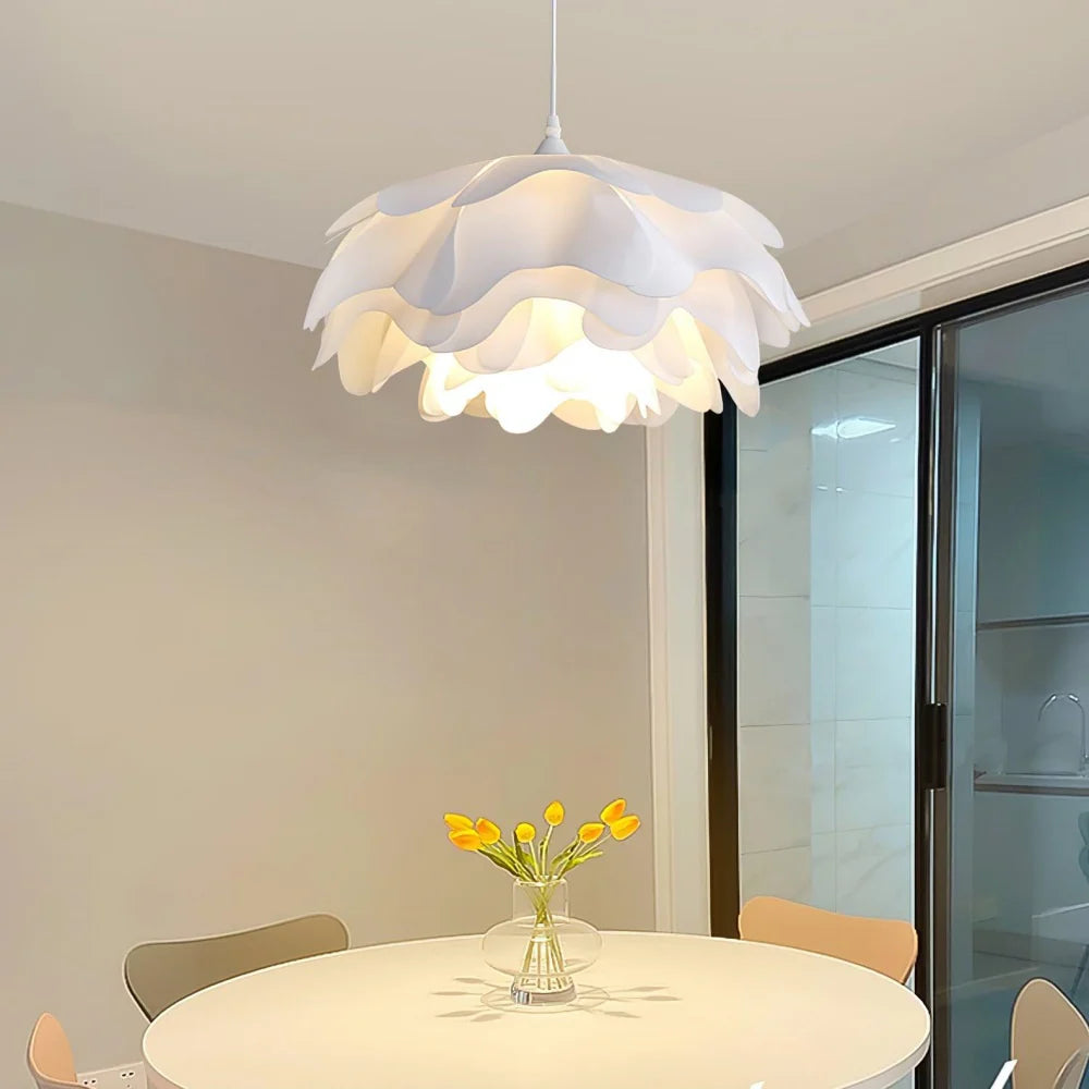 Aeloria Flower Shaped Snow Petal Pendant Light