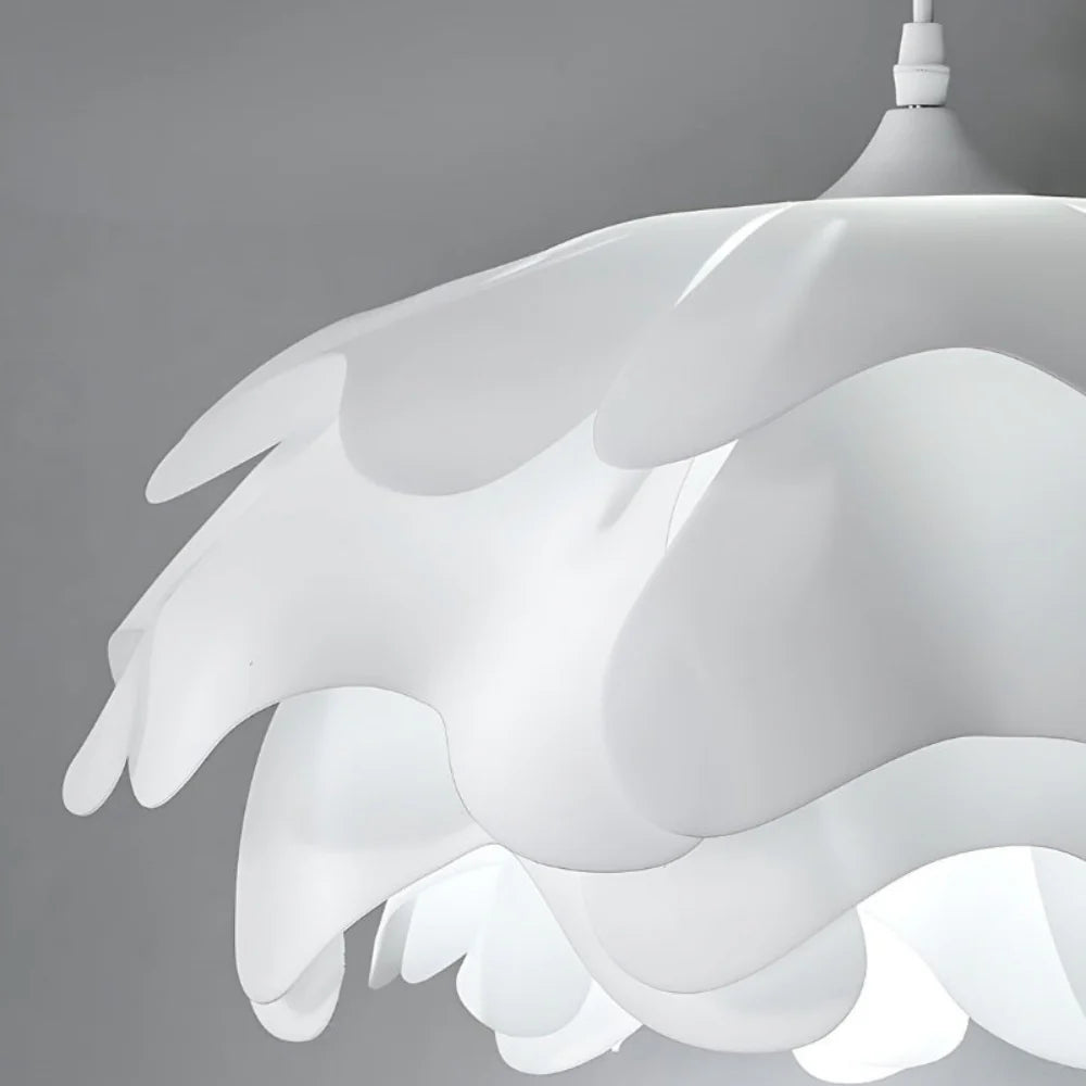Aeloria Flower Shaped Snow Petal Pendant Light