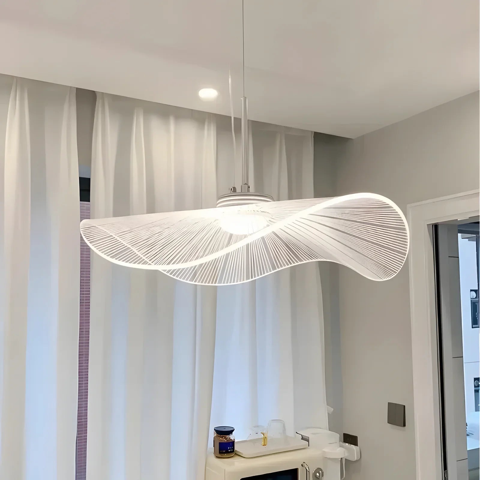 Anwen Nordic Acrylic Lotus Leaf Led Pendant Light